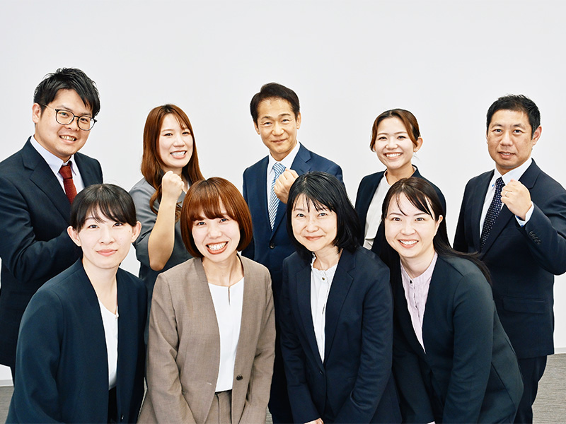 先輩社員インタビュー